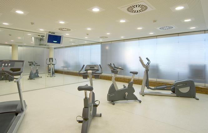 Fitnessbereich relexa hotel Ratingen City