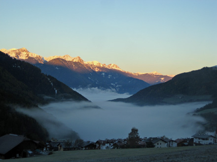 Schneeschuhwandern & Wein in Südtirol
