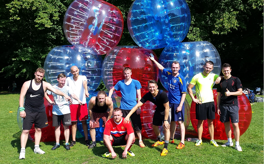 Bubble Ball Junggesellenabschied Bubble Ball Soccer in Hamburg (90 Minuten)