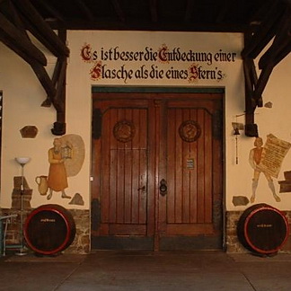 Tor Historisches Weingut