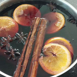 Glühwein Glühwein