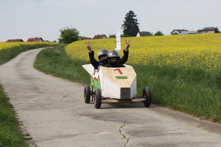 Seifenkistenbau und -fahrt Seifenkistenbau und -fahrt