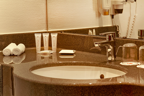 Badezimmer H+ Hotel Hannover