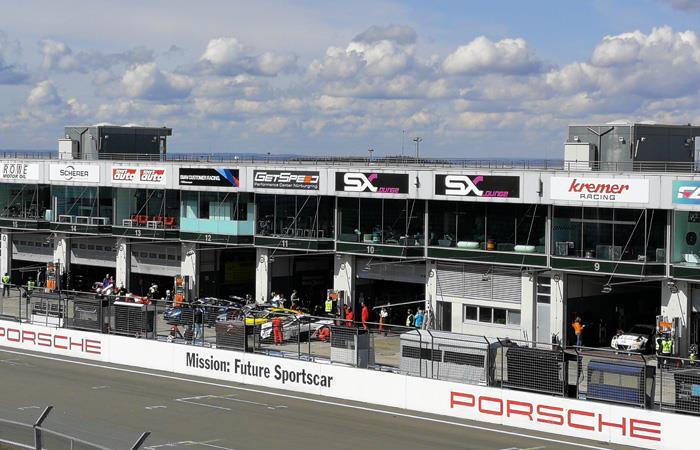 SX Lounge am Nürburgring – Motorsport hautnah SX Lounge am Nürburgring – Motorsport hautnah