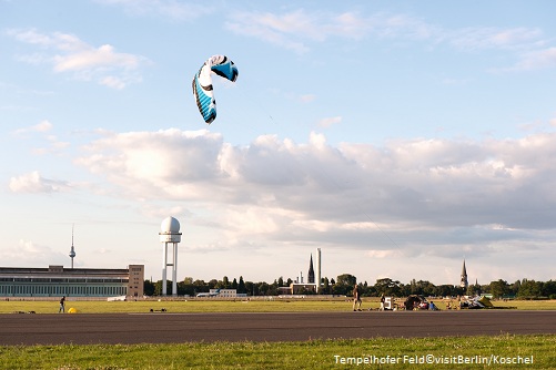 Tempelhofer Feld Berlin auf Umwegen