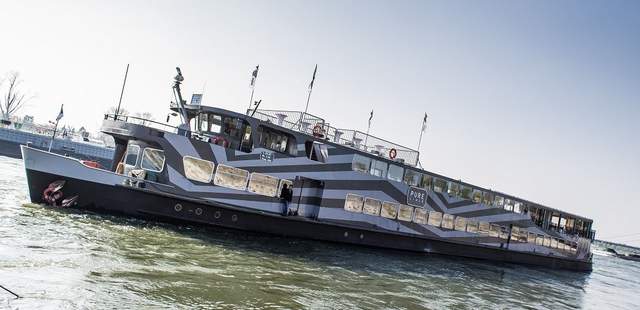 Pure Liner Mit dem Luxus-Liner unterwegs
