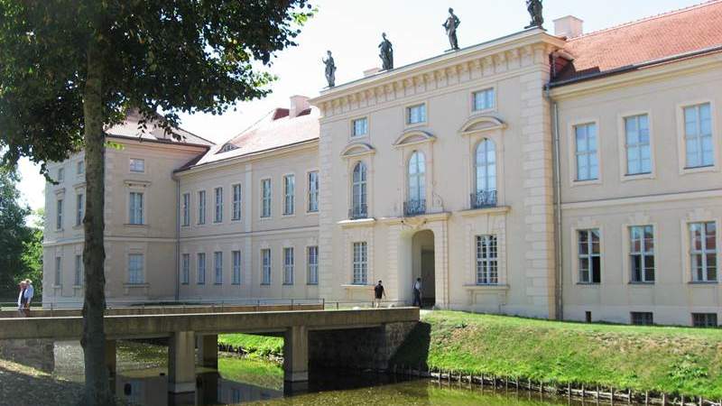 SCHLOSS RHEINSBERG RHEINSBERG