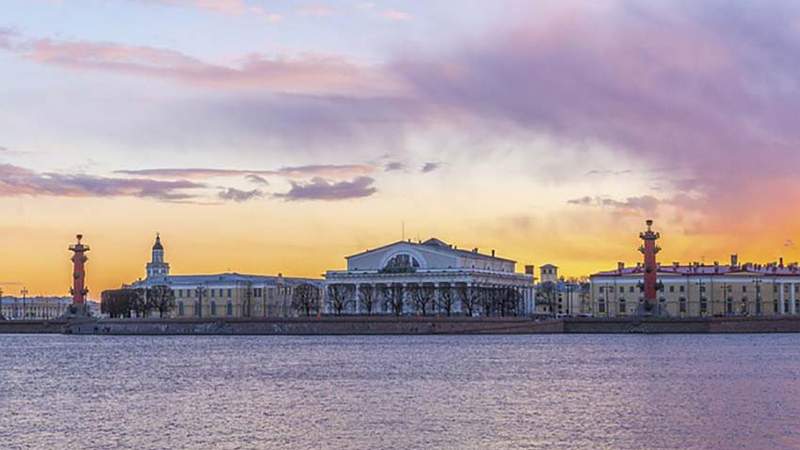 Incentive Reise Gruppenreise Russland St. Petersburg Abendansicht