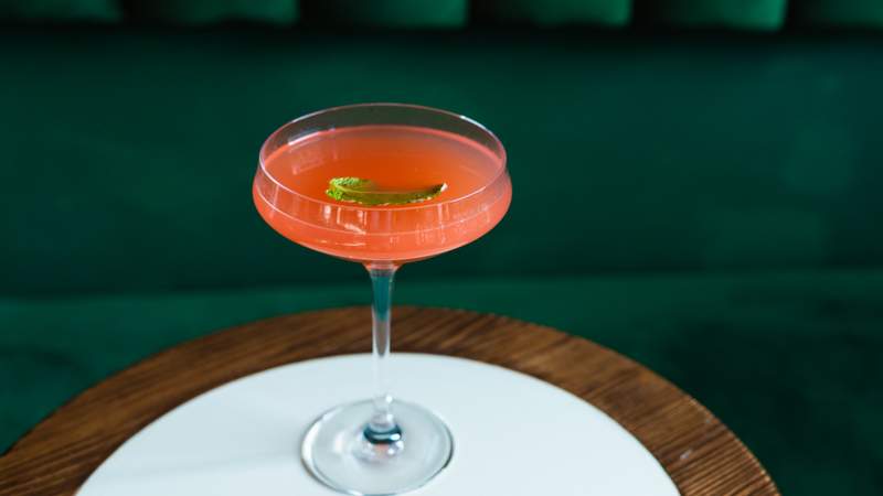 Sekt- oder Champagner-Cocktailkurs mit Brunch Sekt- oder Champagner-Cocktailkurs mit Brunch