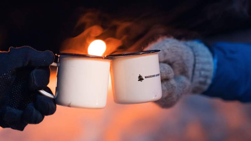 Glühwein zum Anstoßen