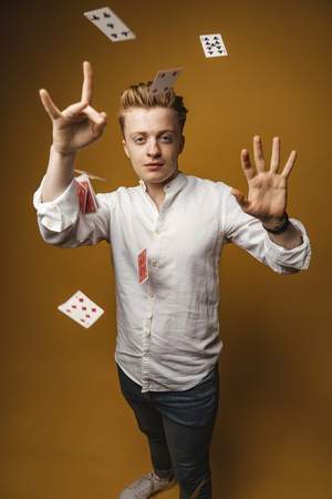 Magicshow mit Samuel Lenz