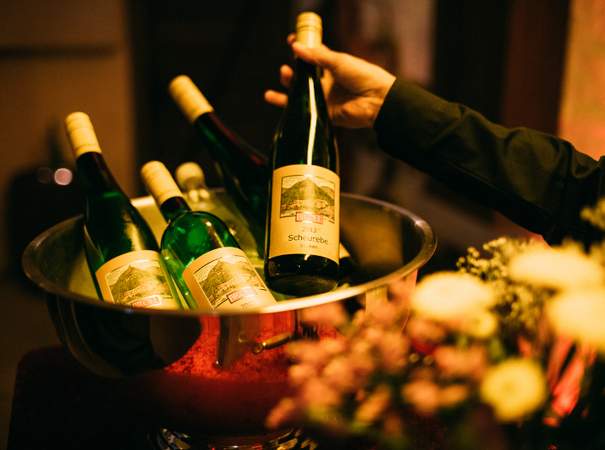 Weihnachtsfeier Wein Weingut Team Event