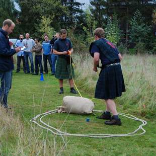 Highland-Games im Urstromtal der Oberaller Highland-Games Betriebsausflug Bootshaus Norddeutschland Celle Hannover