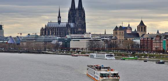 Team-Highlight mit Schiffsparty in Köln