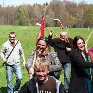 wilder haufen Betriebsausflug: Mittelalterliche Reise