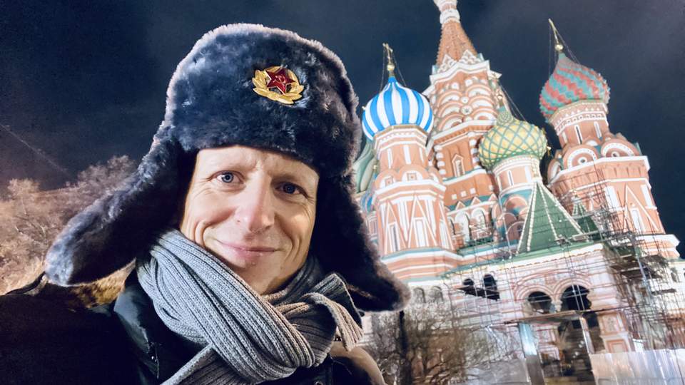 Sascha Heide mit Schapka auf dem Roten PLatz