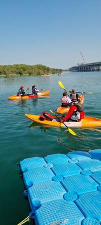 Abu Dhabi - zwischen Kultur und Sport