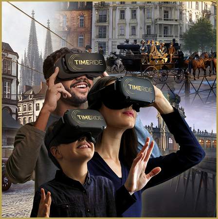 TimeRide all Menschen mit VR-Brille schauen virtuell in die Vergangenheit