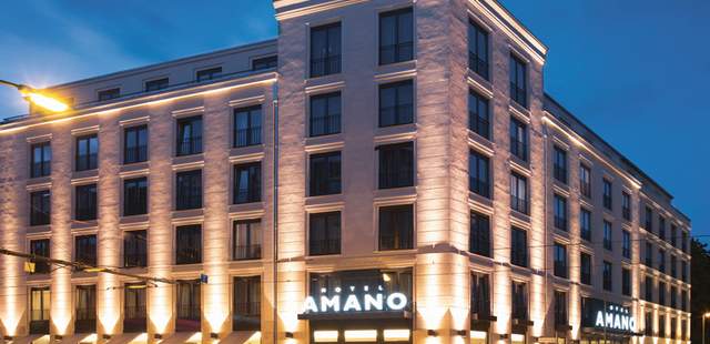 Hotel AMANO – Rooftop Conference Hotel AMANO – Rooftop Conference