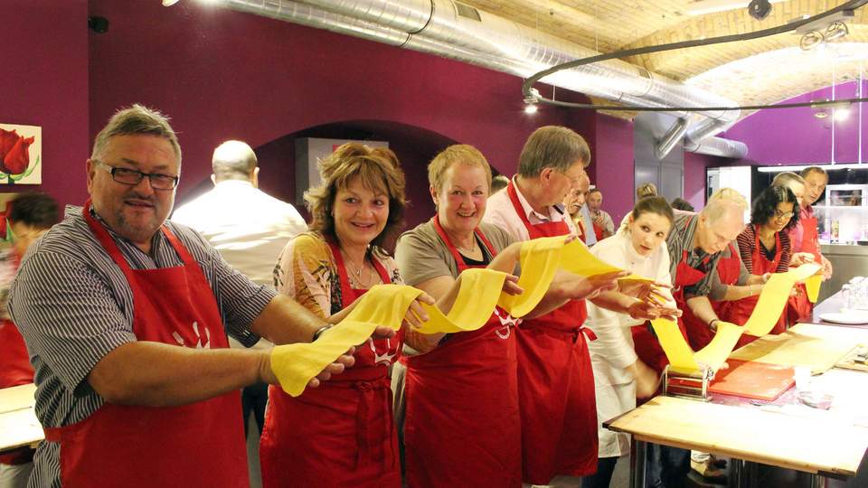 Teambuilding Betriebsausflug Firmen-Event Kochen