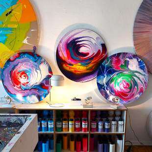 Kunstwerk, Weihnachtsmarkt und Feiern