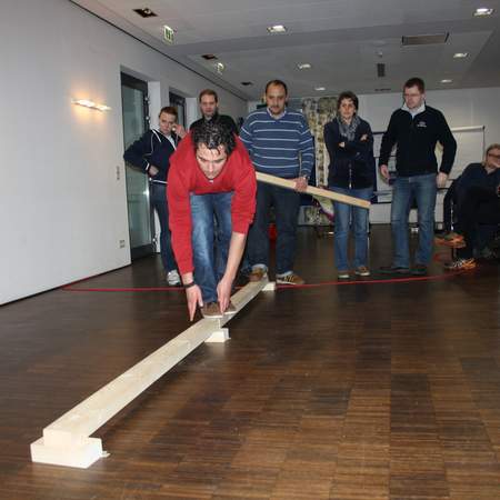 INDOOR-TEAMEVENT