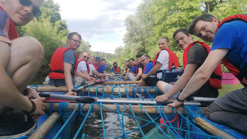 Betriebsausflug Floßfahrt aktiv-Betriebsausflug