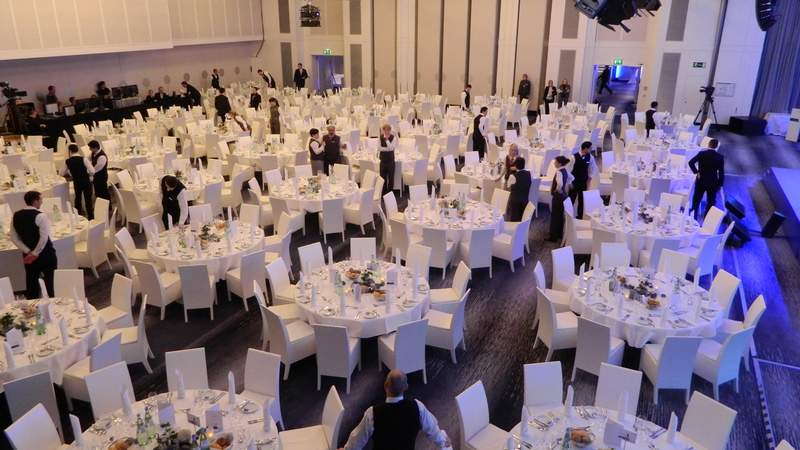 EAT to the BEAT: Die rhythmische Dinnershow