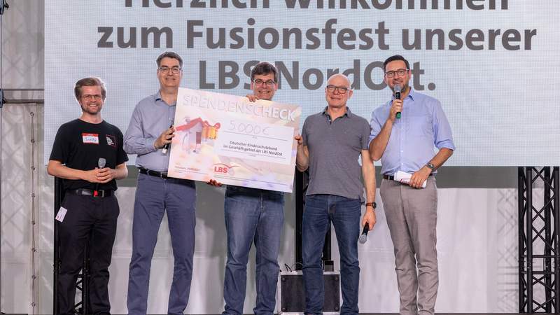 Vereint über Grenzen: Ein Event, viele Orte!