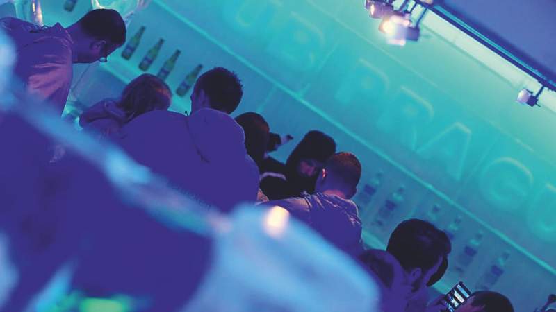Stadt-Erlebnis mit Party