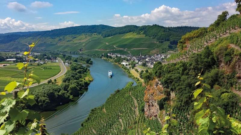 Kurzreise mit Weinverkostung in Trier