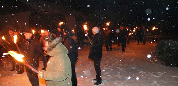 Fackelwanderung mit Wintergrillen