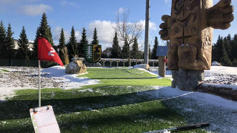 Jungesellenabschied im Golfkletterpark