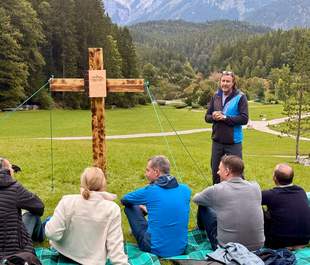 Feierliche Einweihung des Gipfelkreuz