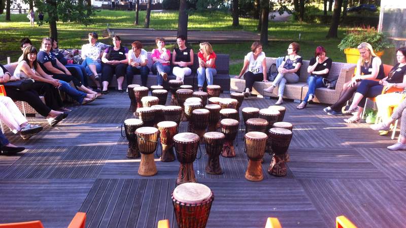 Team Drumming in Moritzburg Trommelschule, TeamDrums, Leipzig, Firmenfeier