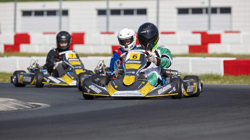 Kart fahren in der Arena E