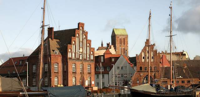 Wismar mit Krimi Geocaching und Mittagessen Wismar mit Krimi Geocaching und Mittagessen