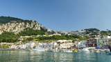 Capri erstrahlt im Sonnenschein