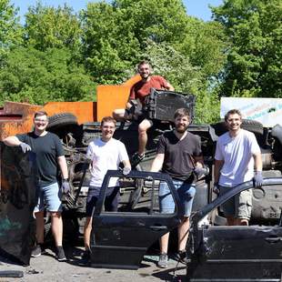 Auto zertrümmern Auto zertrümmern