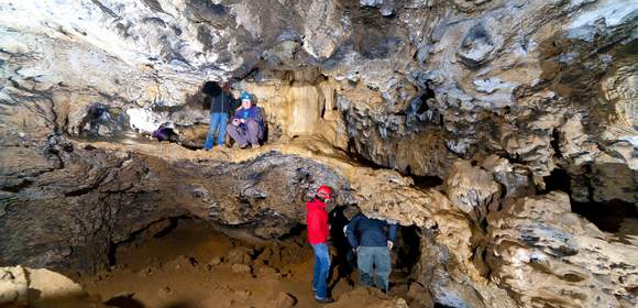 Petershöhle in Franken