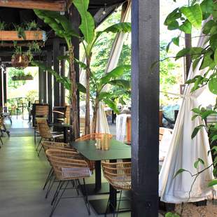 Terrasse vom Restaurant La Cantina im Landhotel Am Rothenberg
