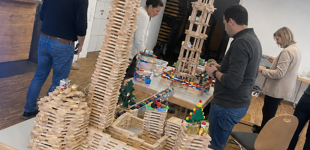Titelbild Corporate City - Baut eure Dominocity