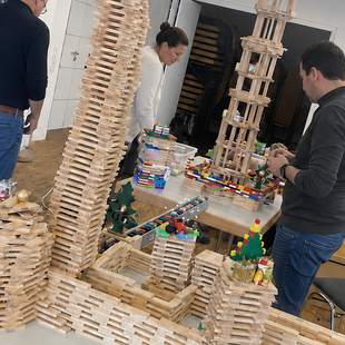 Titelbild Corporate City - Baut eure Dominocity