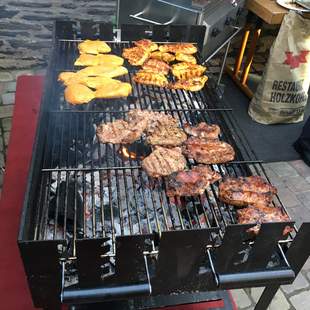 Weihnachtsfeier mit BBQ und "Glühweinstopp"