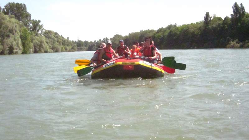 Rafting auf dem Altrhein bei Freiburg