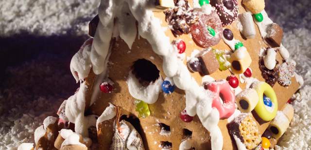 Wir bauen ein Lebkuchenhaus