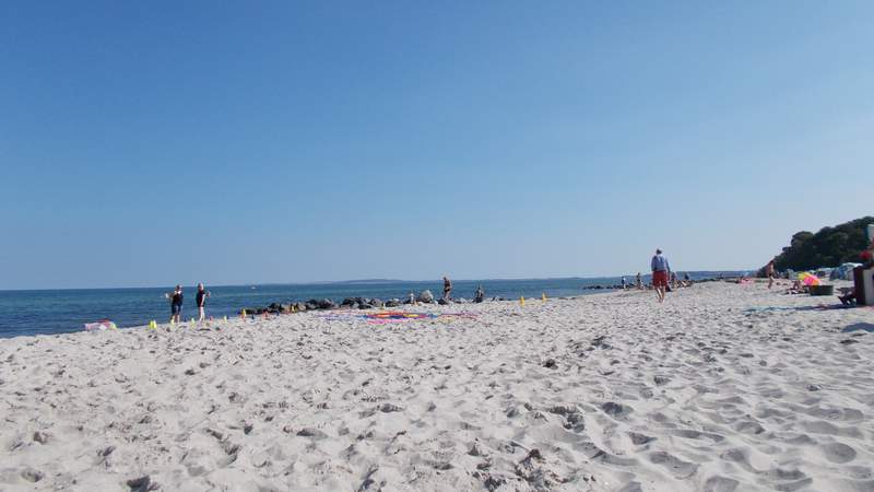 Strandspiele und BBQ in Travemünde