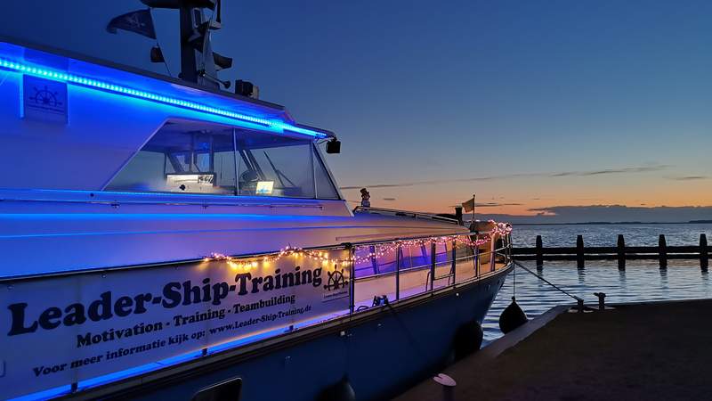 Teambuilding auf Motor-Yacht, Holland