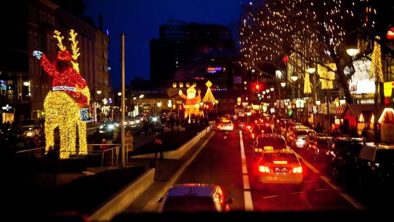 Weihnachten Berlin Lichter am Tauentziehn