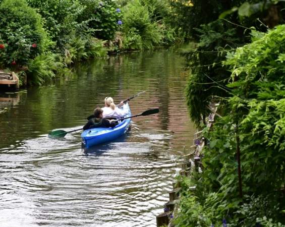 Paddeln & Bogenschießen im Spreewald